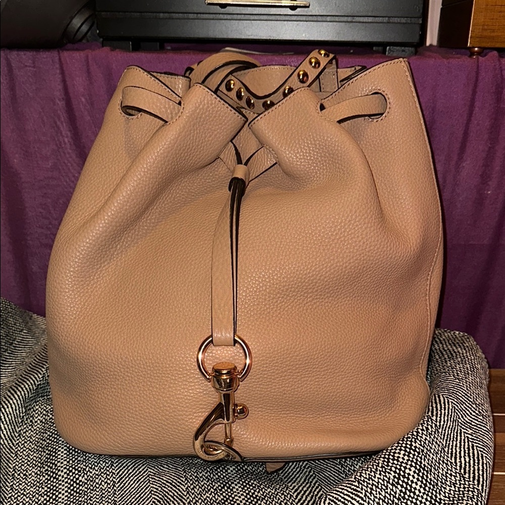 REBECCA MINKOFF BLYTHE BACKPACK Tan Leather Bucket Bag